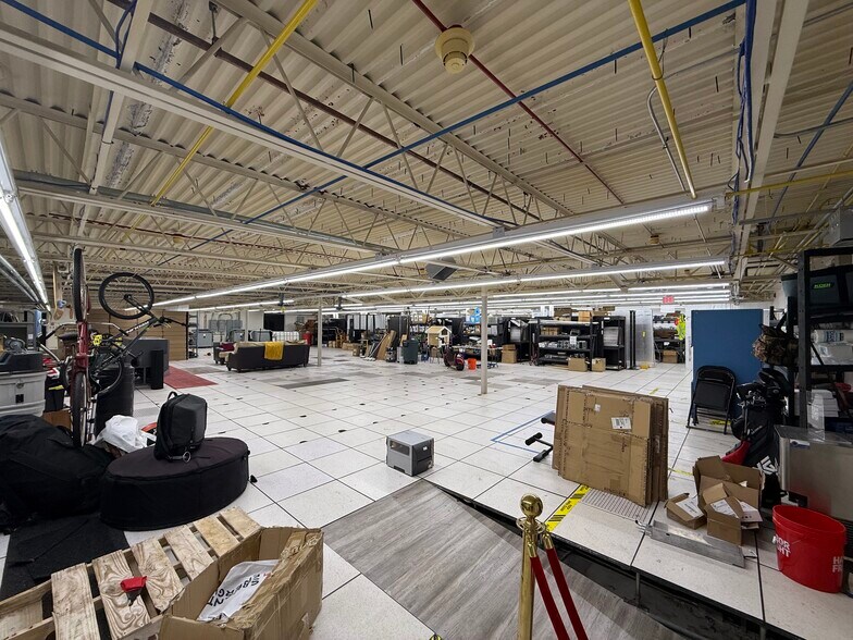 More Photos Of 12626A Dairy Ashford, Sugar Land Industrial For Sale