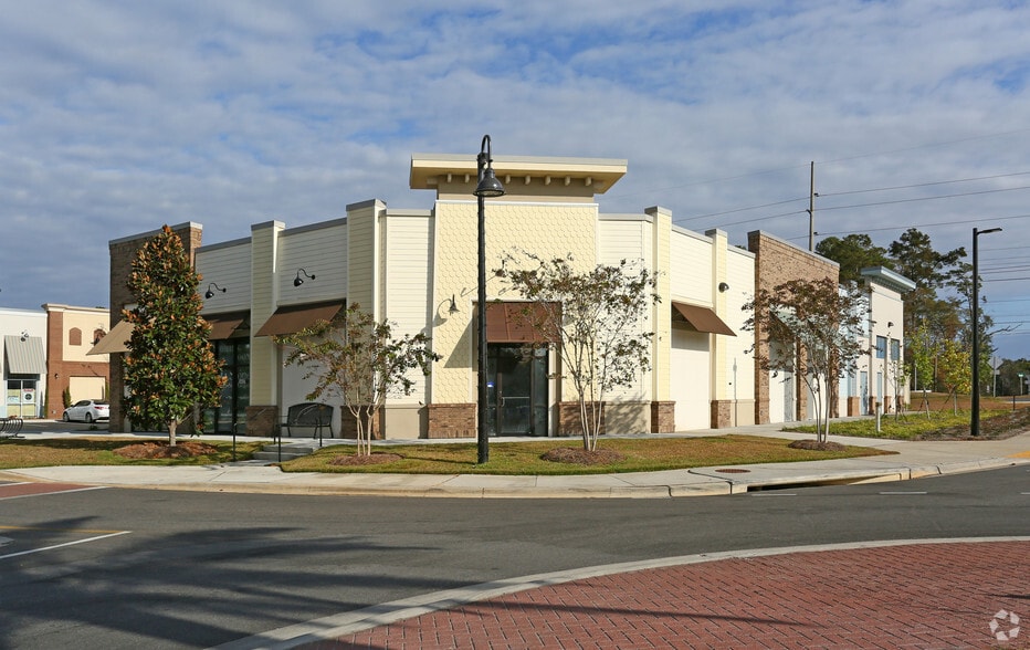 More Photos Of Thomasville Rd @ Lawton Chiles Ln, Tallahassee Unknown For Lease