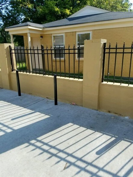 More Photos Of 1680 Kansas St, Memphis Apartments For Sale