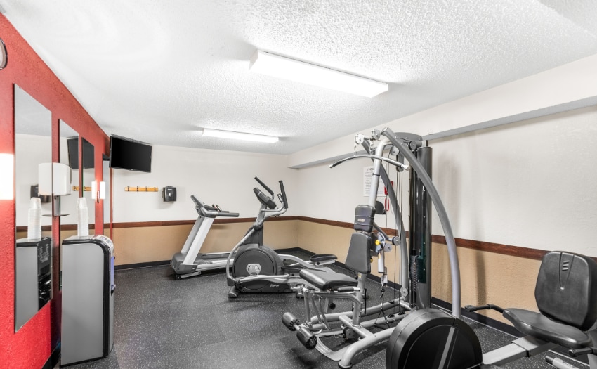 More Photos Of 265 33rd Ave, Columbus Hotel For Sale