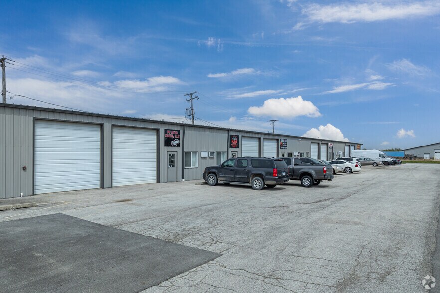 More Photos Of 25836-25858 S Sunset Dr, Monee Warehouse For Lease