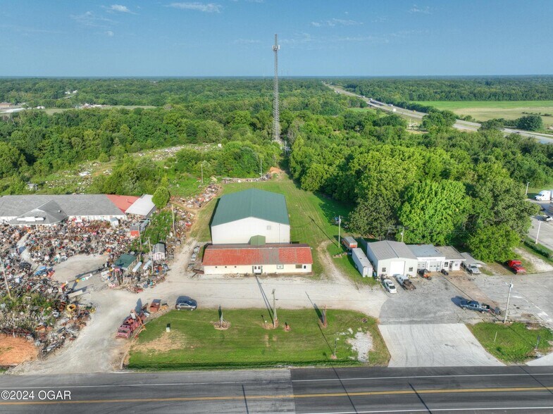 More Photos Of 2583 High St, Sarcoxie Warehouse For Sale
