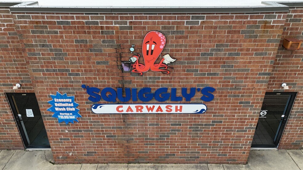 More Photos Of 2415 Maple Ave, Zanesville Carwash For Sale