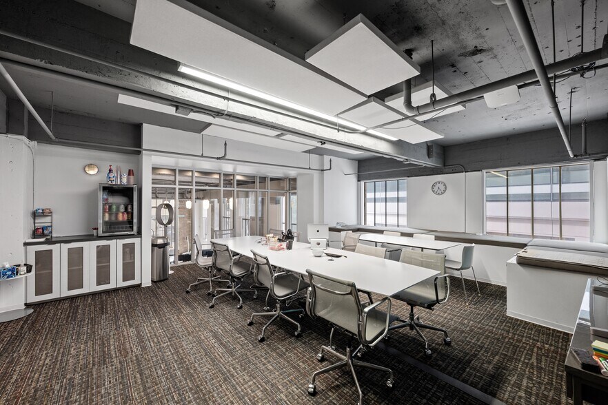 More Photos Of 710 Colorado St, Austin Loft Creative Space For Sale