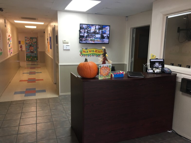 More Photos Of 21950 Kingsland Blvd, Katy Daycare Center For Lease