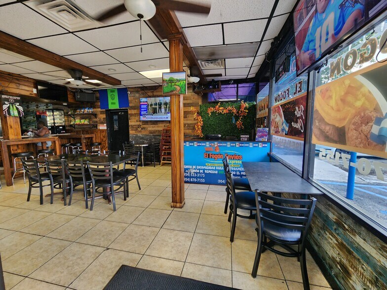 More Photos Of 3215 Davie Blvd, Fort Lauderdale Restaurant For Sale