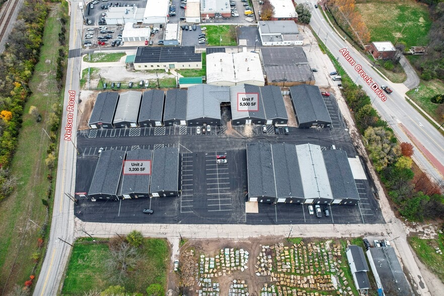 Primary Photo Of 572 S Nelson Rd, Columbus Unknown For Lease