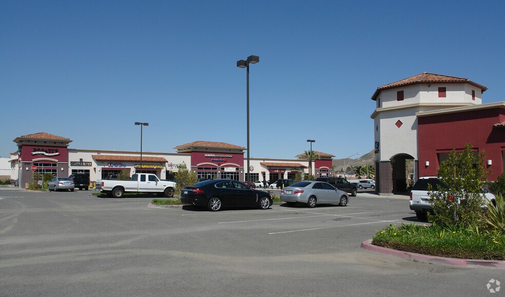 More Photos Of 1297-1299 E Ontario Ave, Corona Unknown For Lease