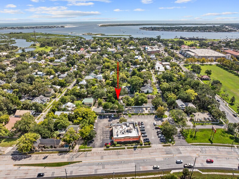 More Photos Of 56 Grove Ave, Saint Augustine Restaurant For Sale