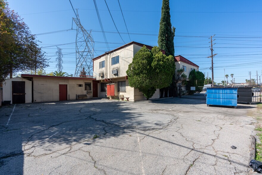 More Photos Of 6226 Vineland Ave, North Hollywood Office For Sale