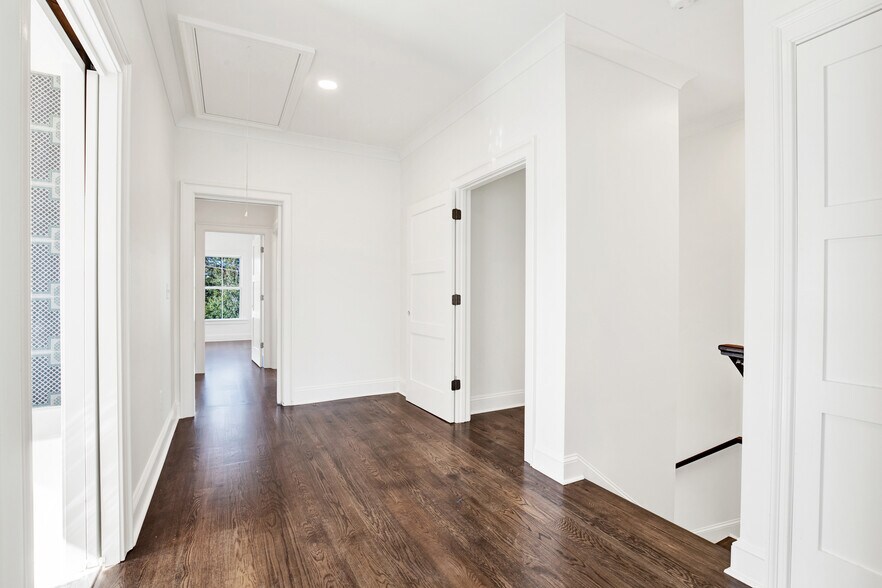 More Photos Of 104 17th st, Tybee Island Apartments For Sale