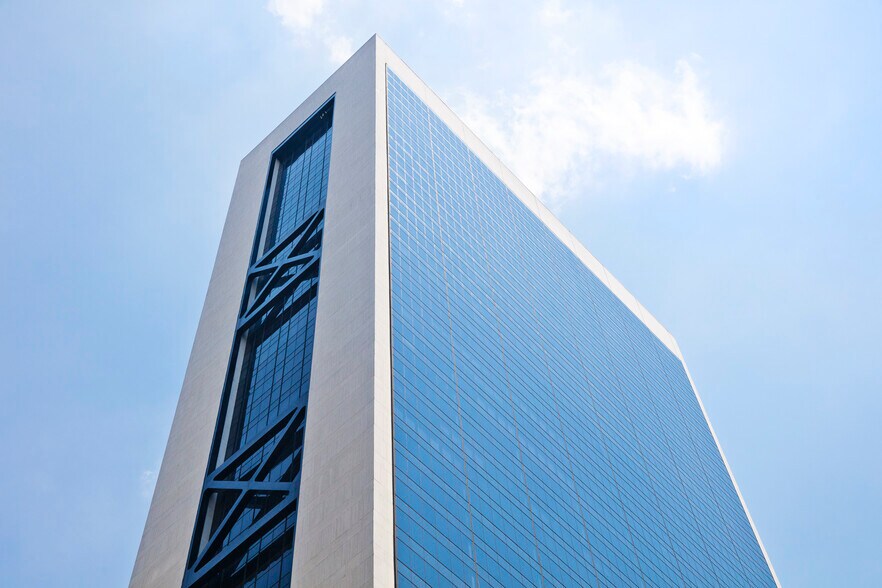 More Photos Of 9 W 57th St, New York Unknown For Lease