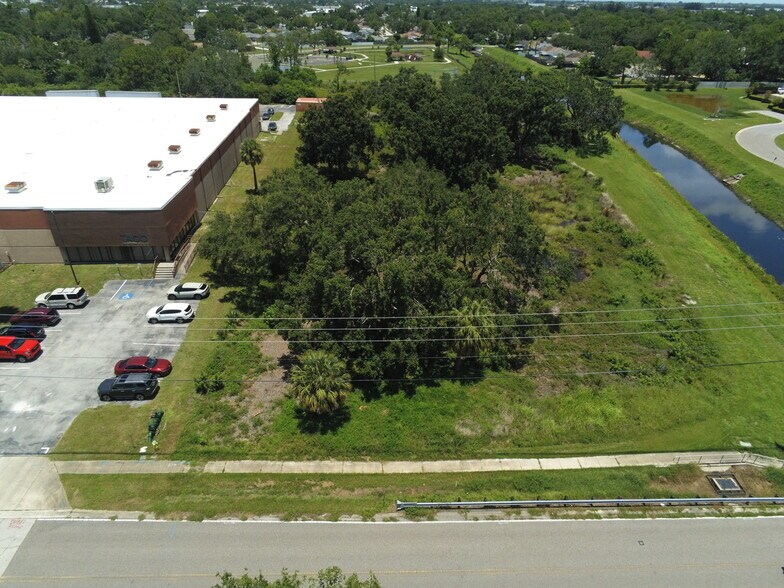 More Photos Of 7125 114th Ave, Largo Land For Lease