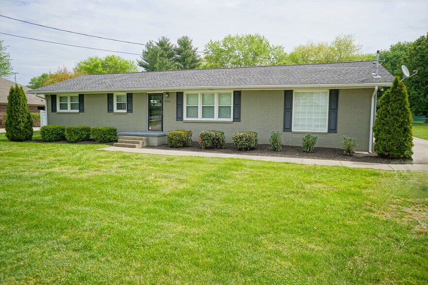 More Photos Of 804 S Broadway St, Portland Office For Lease