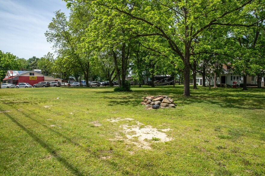 More Photos Of 22572 Bridgeville Hwy, Seaford Auto Dealership For Sale