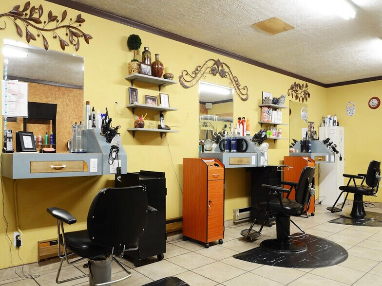 More Photos Of 246 E Center St, Pocatello Storefront For Sale