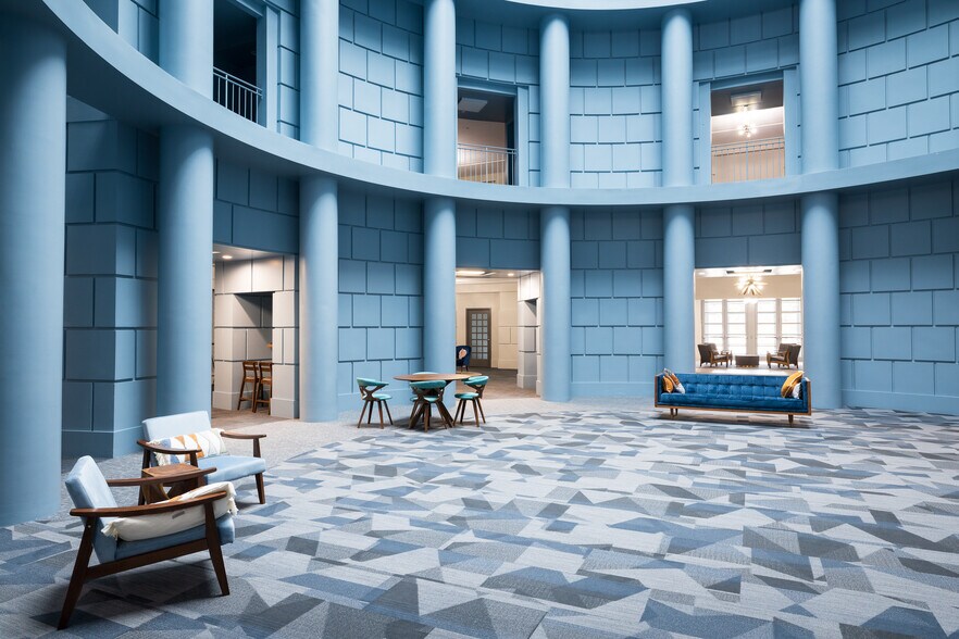 More Photos Of 10330 N Meridian St, Carmel Medical For Lease