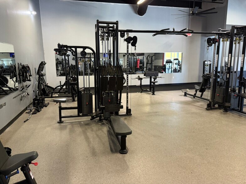 More Photos Of 68120 Tinmar Dr, Saint Clairsville Health Club For Lease