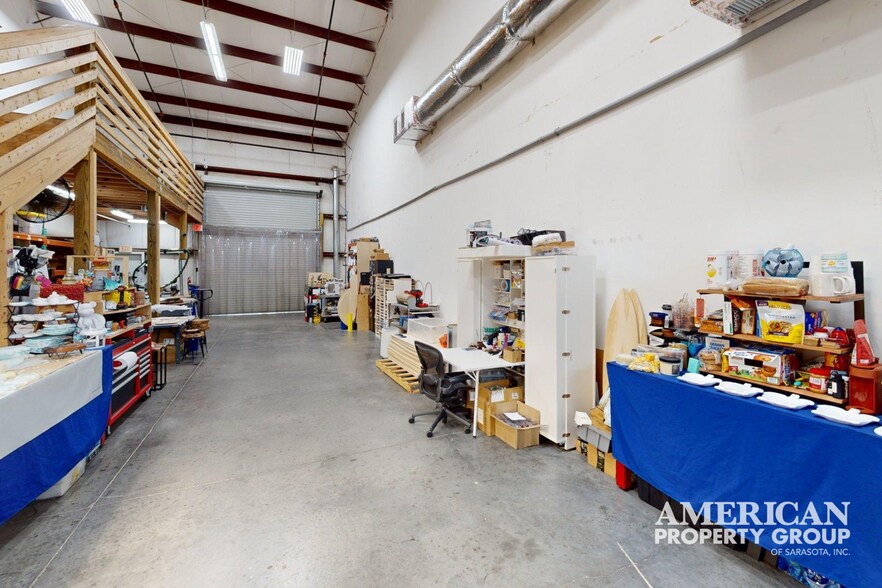 More Photos Of 4532 McAshton St, Sarasota Truck Terminal For Sale