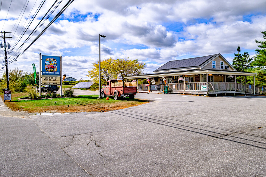 Primary Photo Of 150 US ROUTE 1, Freeport Fast Food For Sale