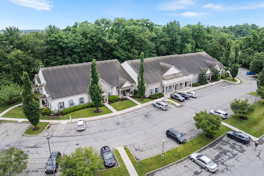 More Photos Of 670 Woodbourne Rd, Langhorne Medical For Sale