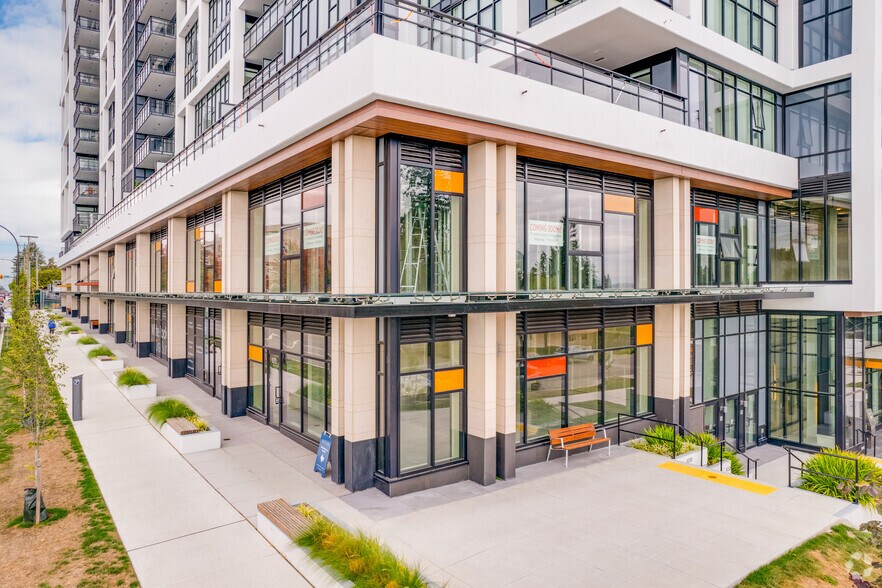 More Photos Of 1526 Finlay St, White Rock Apartments For Sale