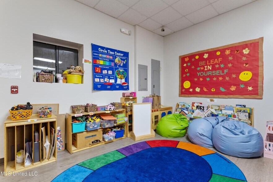 More Photos Of 11376 Three Rivers Rd, Gulfport Daycare Center For Sale