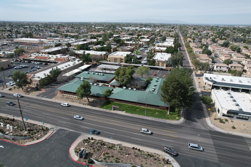 More Photos Of 15648 N 35th Ave, Phoenix Medical For Sale