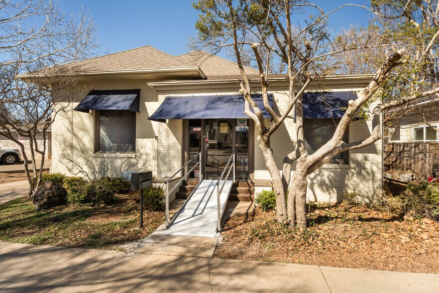 More Photos Of 2410 9th St, Wichita Falls Medical For Sale