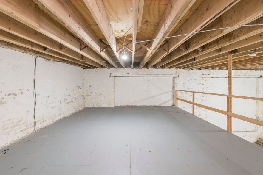 More Photos Of 4233-37 Park, Philadelphia Light Distribution For Sale