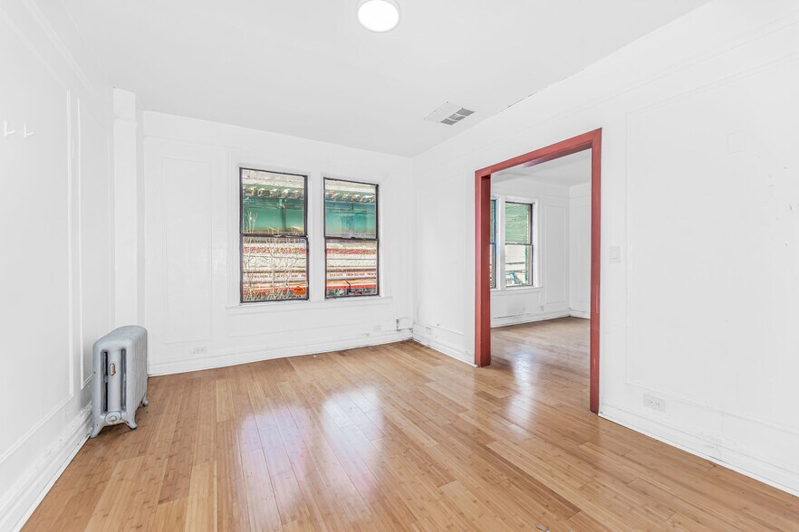 More Photos Of 3910 White Plains Rd, Bronx Storefront Retail Office For Sale