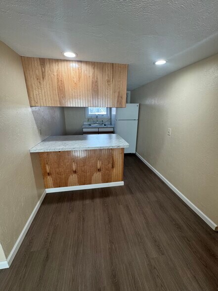 More Photos Of 714 W 10th St, Cozad Apartments For Sale