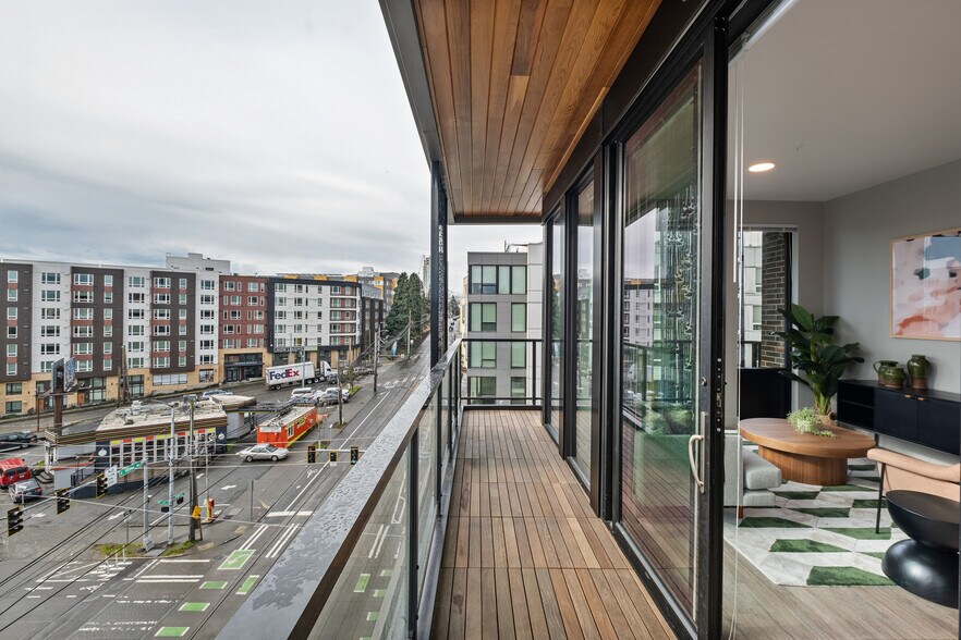 More Photos Of 104 12th Ave, Seattle Apartments For Lease