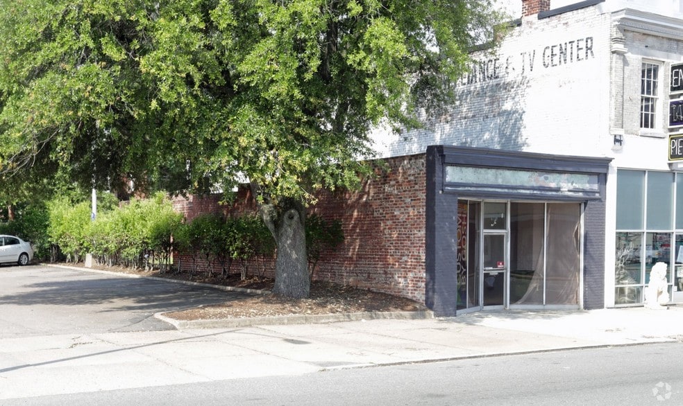 More Photos Of 1811 W Broad St, Richmond Freestanding For Sale