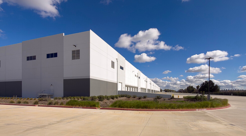 More Photos Of Industrial Dr, Stockton Unknown For Lease