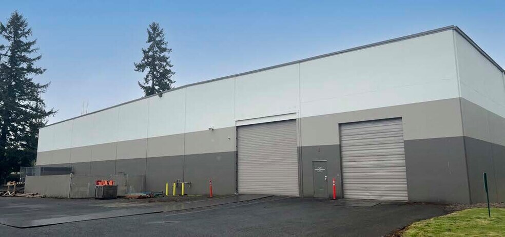 More Photos Of 12475 SW Herman Rd, Tualatin Manufacturing For Lease