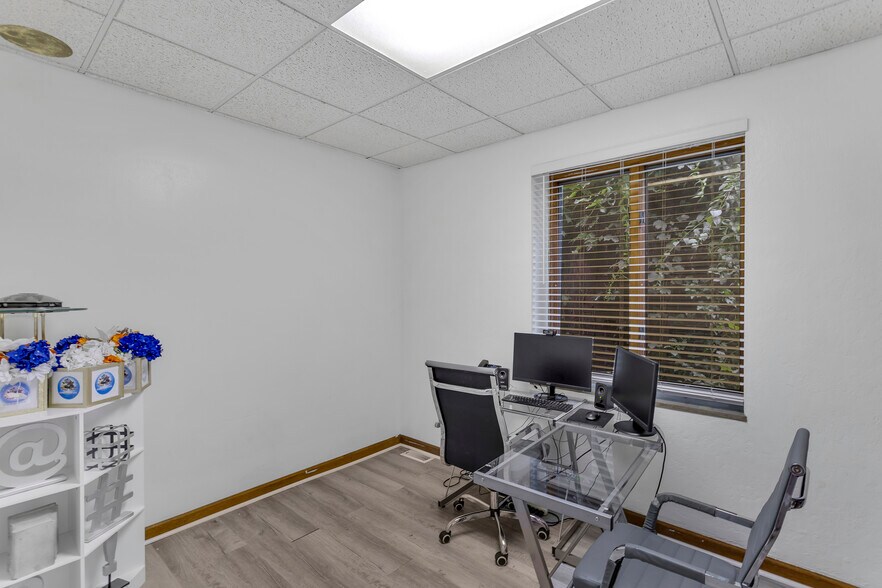 More Photos Of 7424 Washington Ave, Pittsburgh Office For Lease