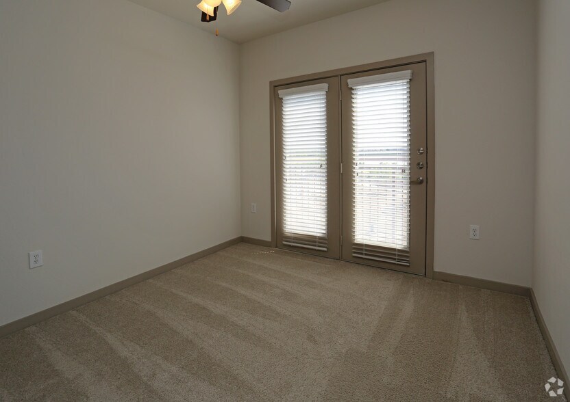 More Photos Of 1601 E Debbie Ln, Mansfield Apartments For Lease
