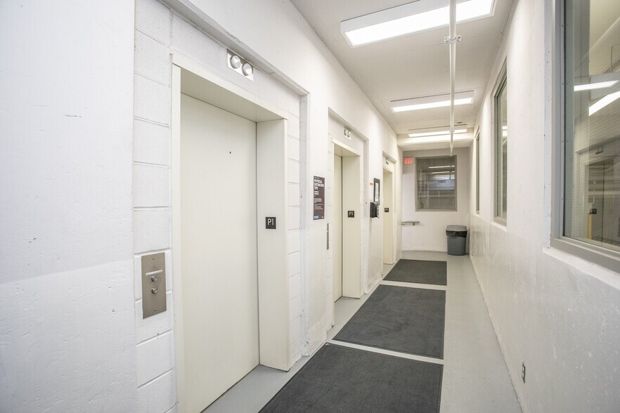 More Photos Of 4900 50 St, Red Deer Office For Lease