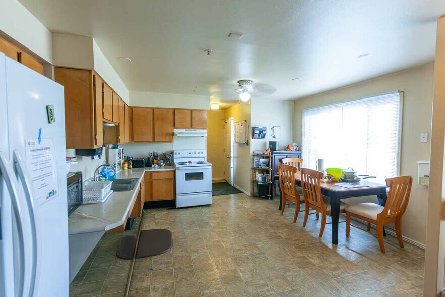 More Photos Of 101 Buckingham St, Fort Collins Apartments For Sale