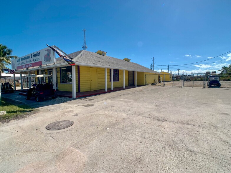 More Photos Of 1825 Overseas Hwy, Marathon Office For Lease