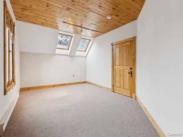 More Photos Of 77 Rue Laurier, Gatineau Office For Lease
