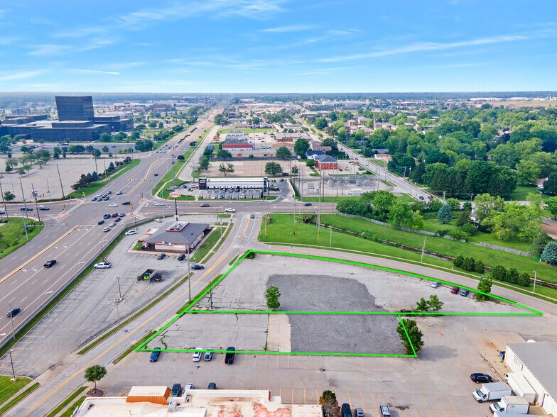 More Photos Of 704 S Eldorado Rd, Bloomington Land For Sale