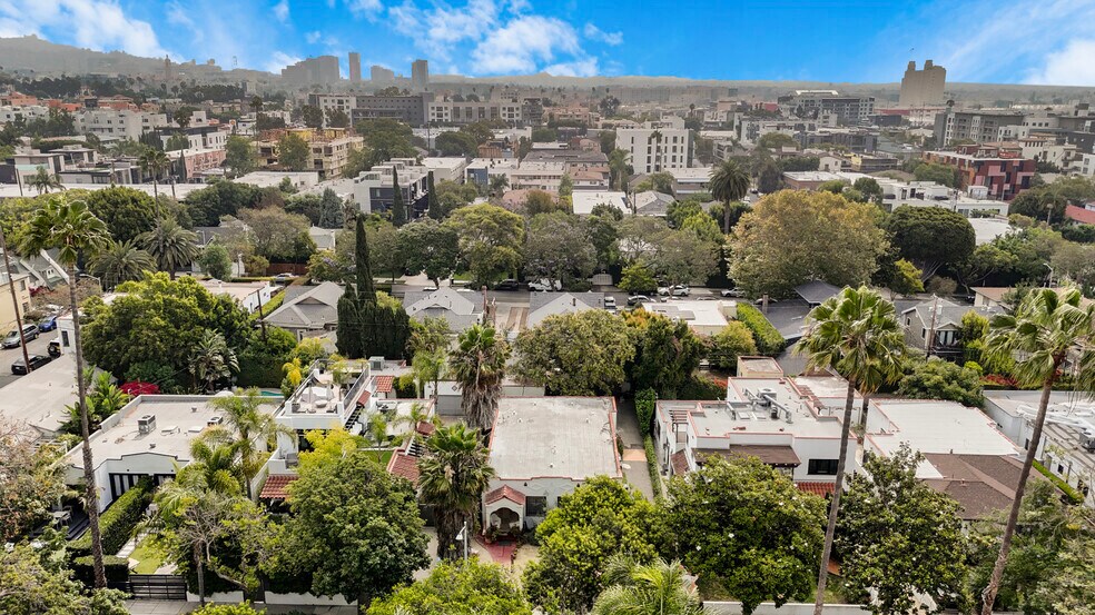 More Photos Of 1218 Poinsettia Dr, West Hollywood Apartments For Sale