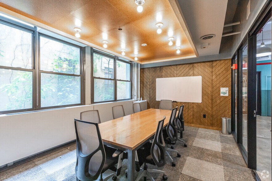 More Photos Of 109 S 5th St, Brooklyn Coworking Space