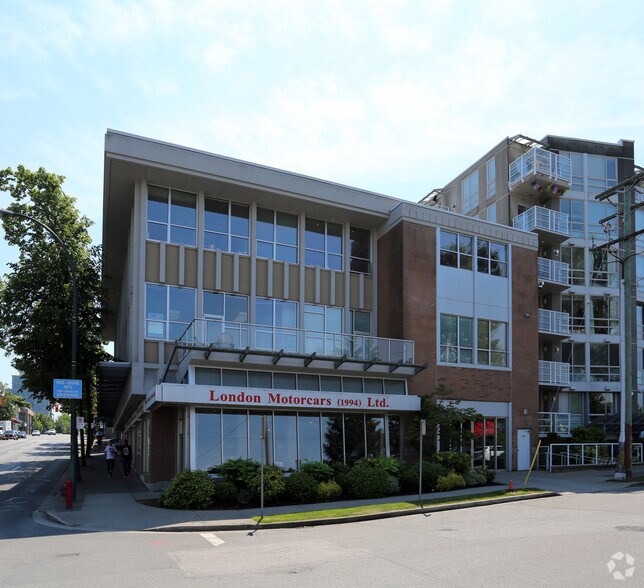 Primary Photo Of 2233 Burrard St, Vancouver Office For Sale