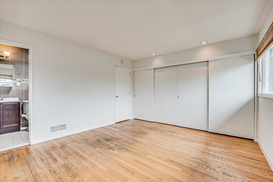 More Photos Of 167-169 N Main St, Milltown Office Residential For Sale