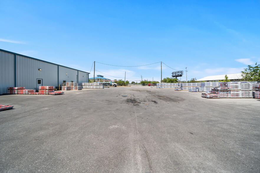 More Photos Of 900 E Baldwin Rd, Panama City Industrial For Sale
