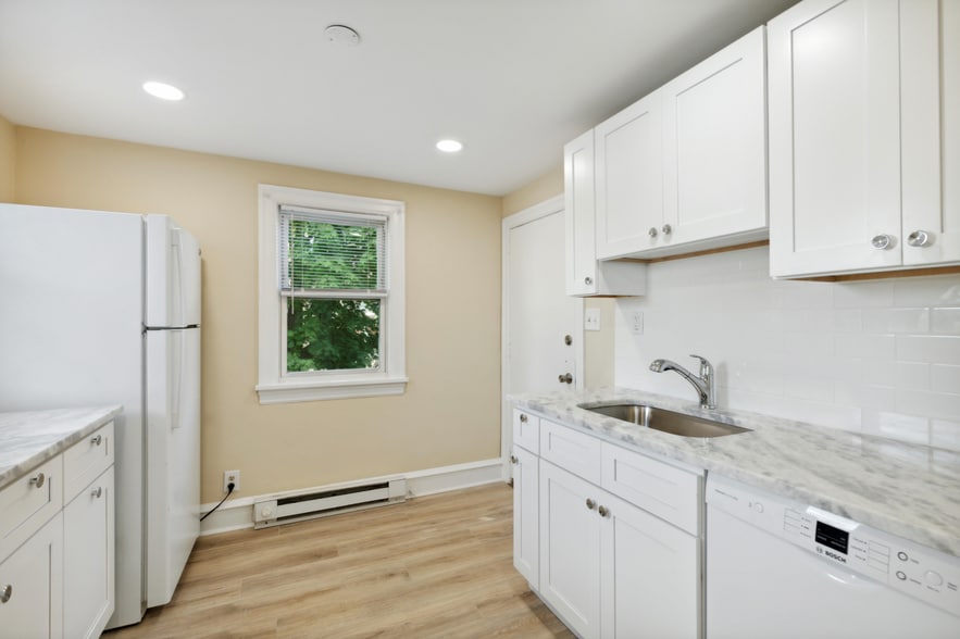More Photos Of 264 Walnut St, Phoenixville Apartments For Sale