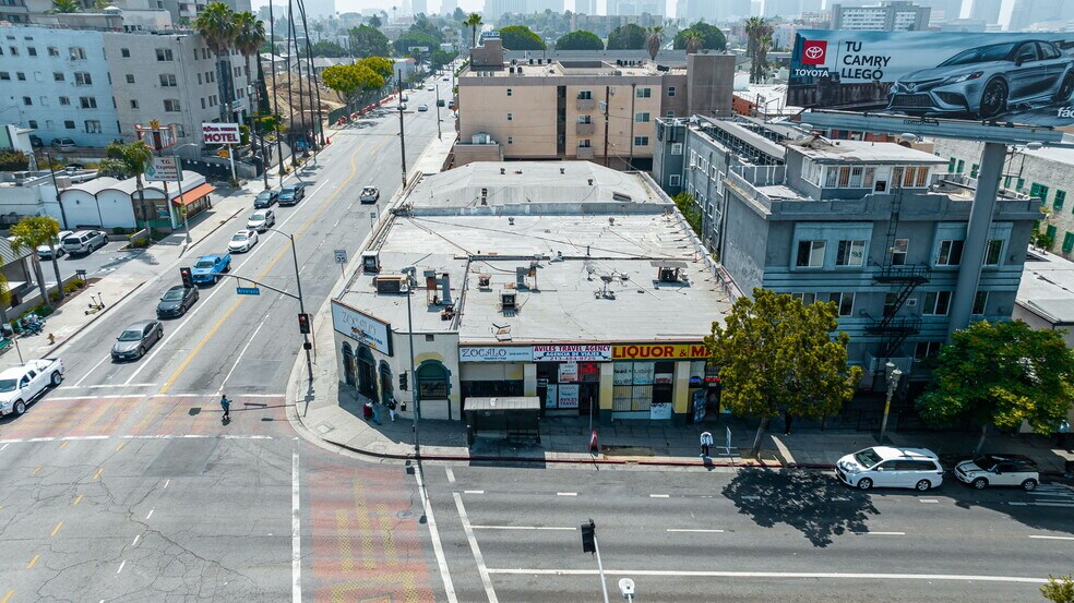 More Photos Of 2020-2028 W 3rd St, Los Angeles Storefront For Lease